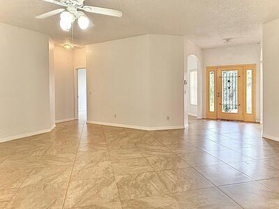 332 SW Glenwood Drive, Port Saint Lucie, FL 34984