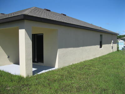 476 Seafoam Circle, Fort Pierce, FL 34945