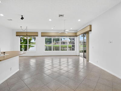 7975 Rockford Road, Boynton Beach, FL 33472