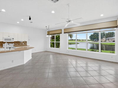 7975 Rockford Road, Boynton Beach, FL 33472