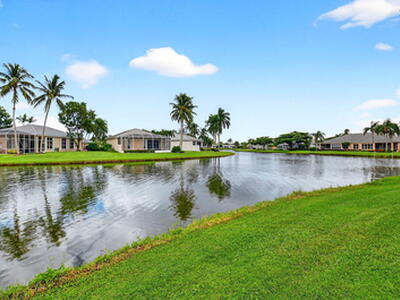 7975 Rockford Road, Boynton Beach, FL 33472