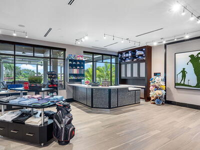 7975 Rockford Road, Boynton Beach, FL 33472