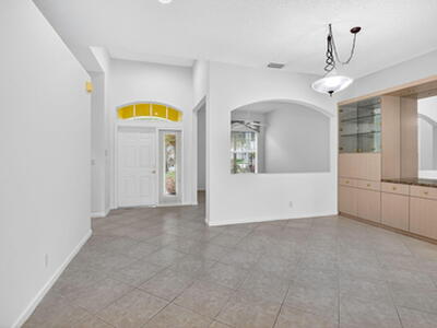 7975 Rockford Road, Boynton Beach, FL 33472