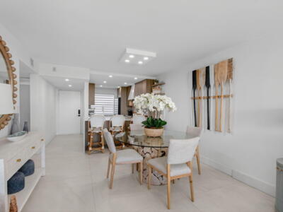 600 Egret Circle, Delray Beach, FL 33444