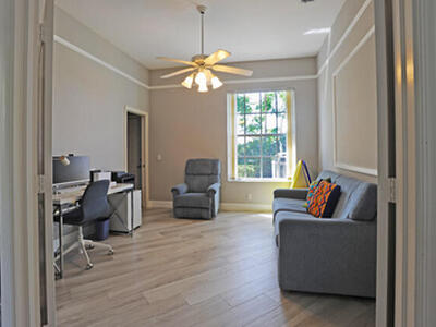 714 Pinehurst Way, Palm Beach Gardens, FL 33418