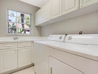 714 Pinehurst Way, Palm Beach Gardens, FL 33418