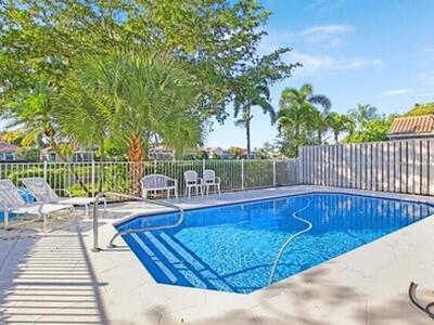 714 Pinehurst Way, Palm Beach Gardens, FL 33418