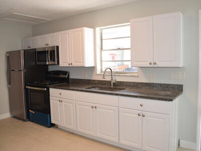 3094 SE Clayton Street, Stuart, FL 34997