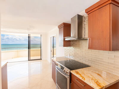 5070 N Ocean Drive, Singer Island, FL 33404