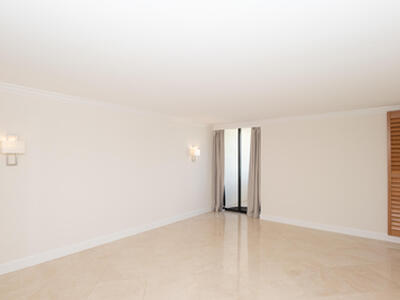 5070 N Ocean Drive, Singer Island, FL 33404