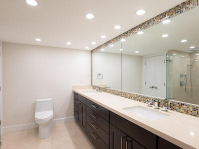 5070 N Ocean Drive, Singer Island, FL 33404