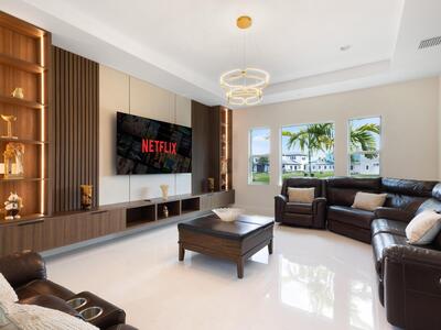 9124 Coral Isle Circle, Palm Beach Gardens, FL 33412