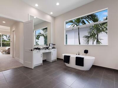 9124 Coral Isle Circle, Palm Beach Gardens, FL 33412