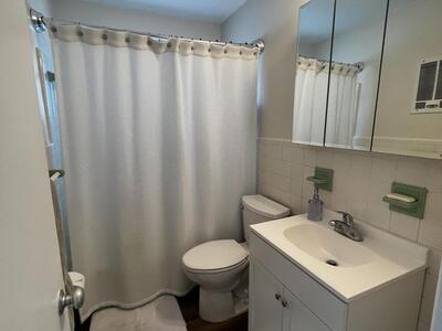 124 NW 9th Street, Boca Raton, FL 33432