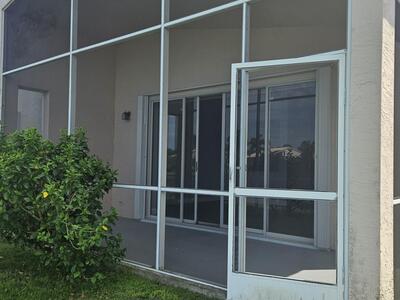 340 NW Breezy Point Loop, Port Saint Lucie, FL 34986