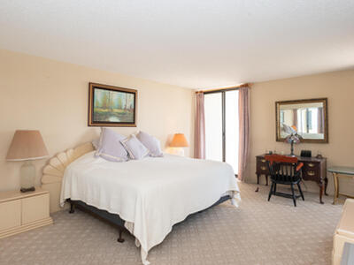 5080 N Ocean Drive, Singer Island, FL 33404