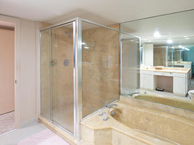 5080 N Ocean Drive, Singer Island, FL 33404