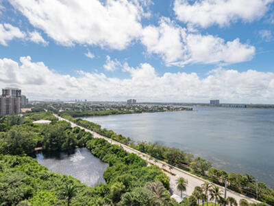 5080 N Ocean Drive, Singer Island, FL 33404