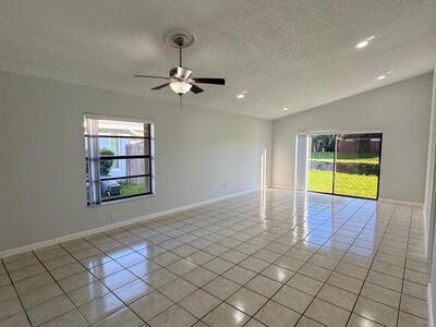 1427 Summit Run Circle, West Palm Beach, FL 33415