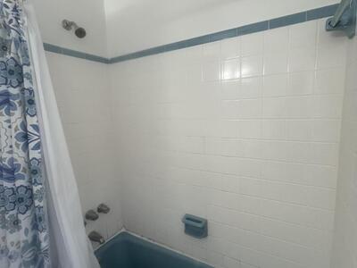 1017 SE 3rd Street, Deerfield Beach, FL 33441