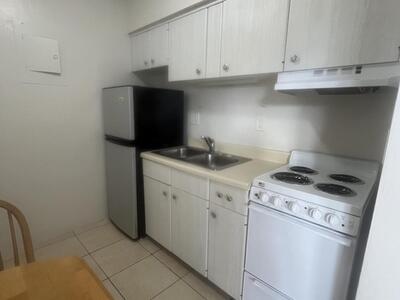 1017 SE 3rd Street, Deerfield Beach, FL 33441