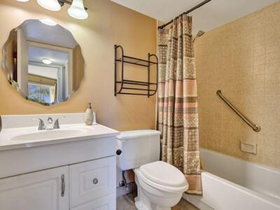 5900 Whispering Pine Way, Greenacres, FL 33463