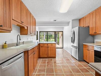 9405 Dundee Drive, Lake Worth, FL 33467