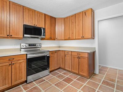 9405 Dundee Drive, Lake Worth, FL 33467