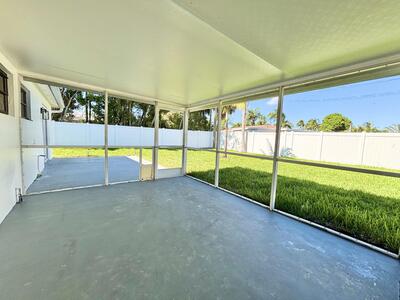 2201 NE 5th Avenue, Boca Raton, FL 33431