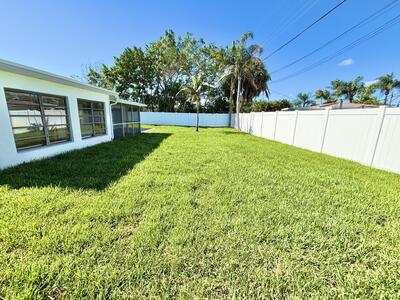 2201 NE 5th Avenue, Boca Raton, FL 33431