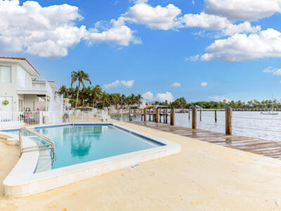 2508 Bay Drive, Pompano Beach, FL 33062