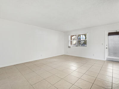 541 Saxony L, Delray Beach, FL 33446