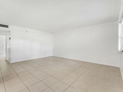 541 Saxony L, Delray Beach, FL 33446