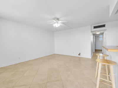 2400 NE 10th Street, Pompano Beach, FL 33062