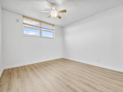 2400 NE 10th Street, Pompano Beach, FL 33062