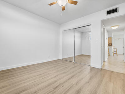 2400 NE 10th Street, Pompano Beach, FL 33062