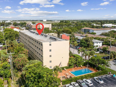 2400 NE 10th Street, Pompano Beach, FL 33062