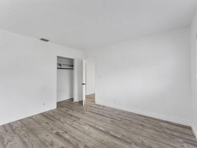 430 NE 49th Street, Fort Lauderdale, FL 33334