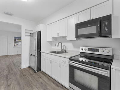 430 NE 49th Street, Fort Lauderdale, FL 33334