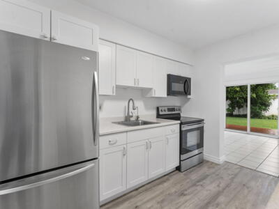 430 NE 49th Street, Fort Lauderdale, FL 33334