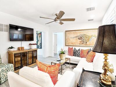 246 Elwa Place, West Palm Beach, FL 33405