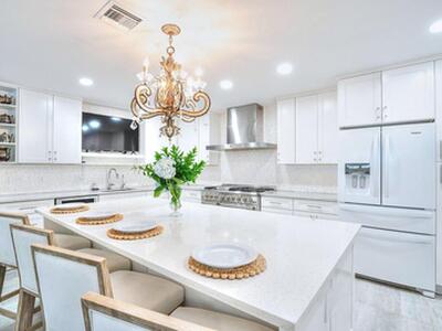 246 Elwa Place, West Palm Beach, FL 33405