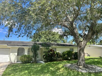 2617 S 28th Street, Fort Pierce, FL 34981