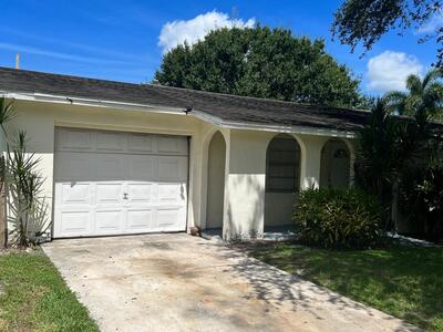 2617 S 28th Street, Fort Pierce, FL 34981