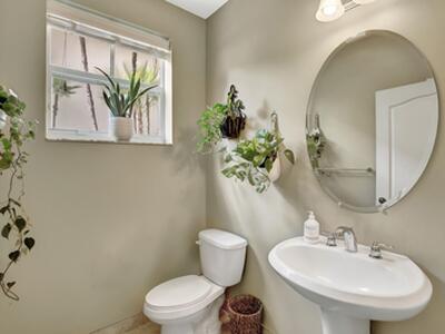 117 E Prive Circle, Delray Beach, FL 33445