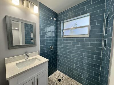 919 Laurel Drive, Lake Park, FL 33403