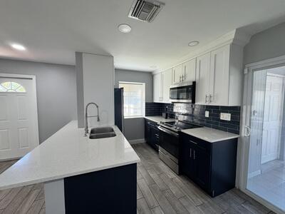 919 Laurel Drive, Lake Park, FL 33403