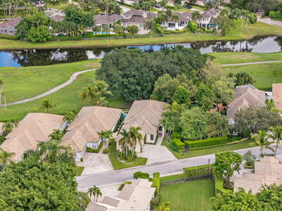 2658 Players Court, Wellington, FL 33414