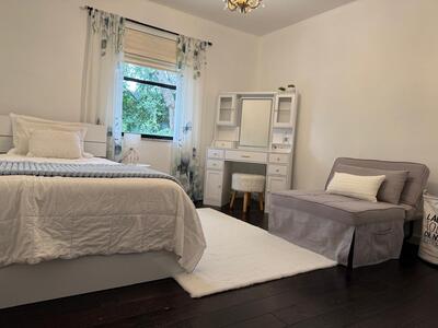 1088 Raintree Drive, Palm Beach Gardens, FL 33410