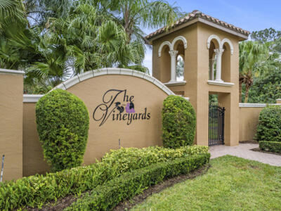 801 SW Classico Court, Port Saint Lucie, FL 34986